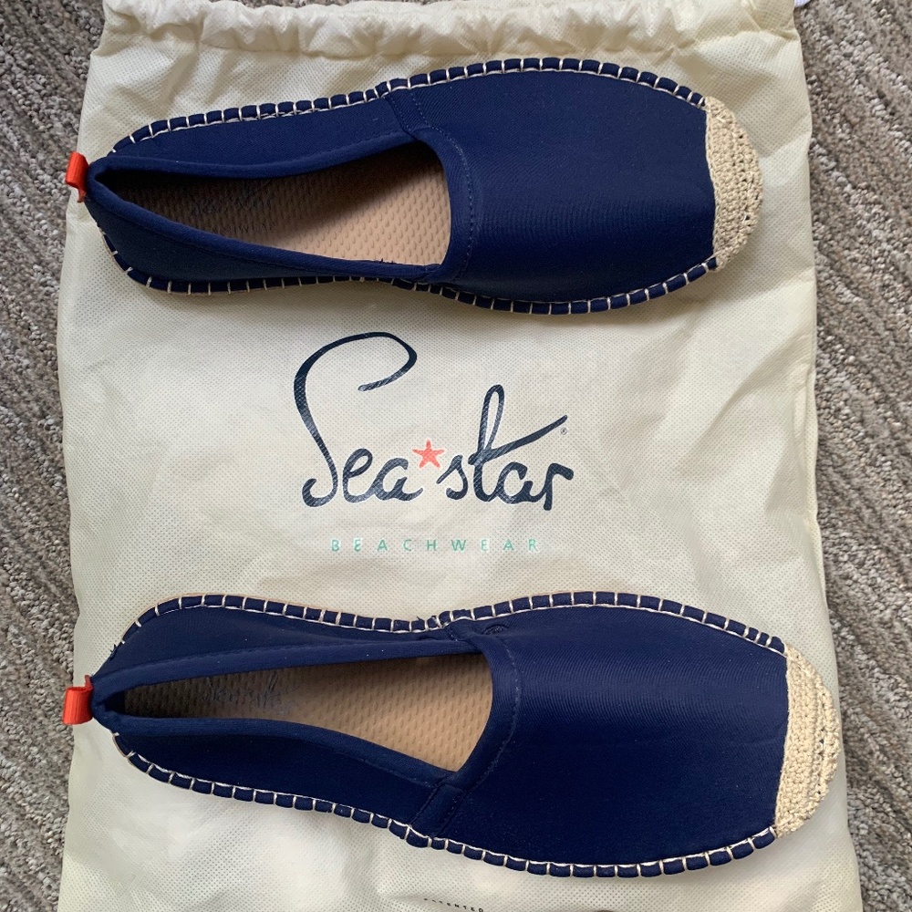 SEA STAR BEACHWEAR Beachcomber Women's Espadrille Water Shoes Navy Blue Size 8